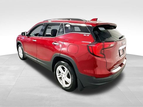 Used 2020 GMC Terrain SLE w/ Driver Convenience Package AWD/4WD image 9