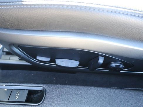 Used 2023 Porsche 911 Carrera w/ Premium Package image 35