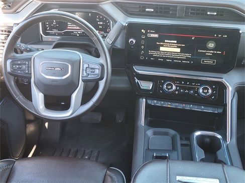 Used 2024 GMC Sierra 2500 Denali w/ Denali Reserve Package image 27