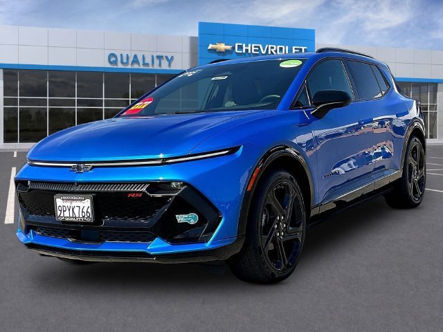 Certified 2024 Chevrolet Equinox EV RS FWD image 3