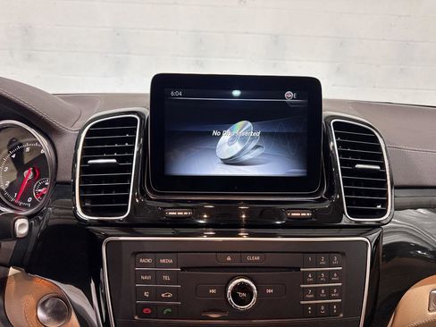 Used 2016 Mercedes-Benz GLE 350 4MATIC image 42