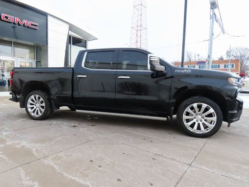 Used 2022 Chevrolet Silverado 1500 High Country image 8