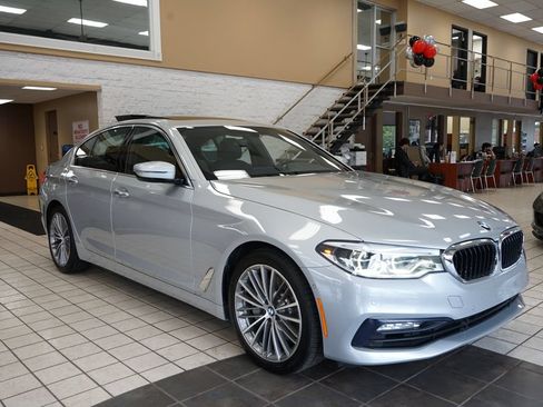 Used 2017 BMW 540i xDrive AWD/4WD image 20