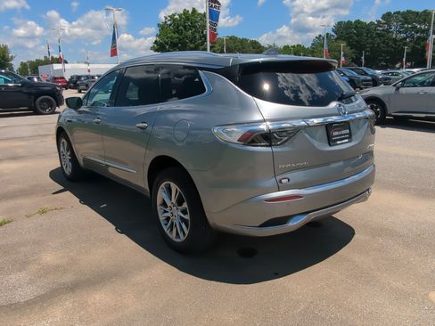 Used 2024 Buick Enclave Avenir w/ Avenir Technology Package FWD image 7