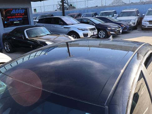 Used 2020 Toyota Camry LE image 30