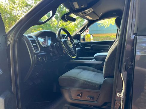 Used 2022 RAM 2500 Big Horn w/ Level C Equiment Group AWD/4WD image 20