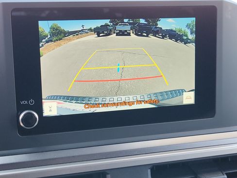 Certified 2025 Toyota 4Runner TRD Off-Road AWD/4WD image 16