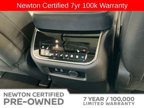 Used 2025 INFINITI QX80 Sensory AWD/4WD image 26