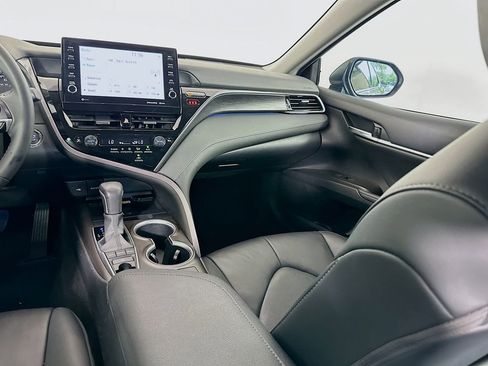 Certified 2023 Toyota Camry XLE FWD image 22