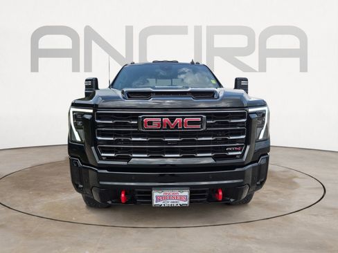 Used 2025 GMC Sierra 2500 AT4 w/ AT4 Premium Plus Package AWD/4WD image 4