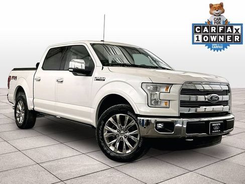 Used 2015 Ford F150 Lariat w/ Equipment Group 502A Luxury AWD/4WD image 2