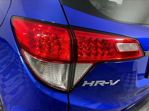 Used 2020 Honda HR-V Sport image 22