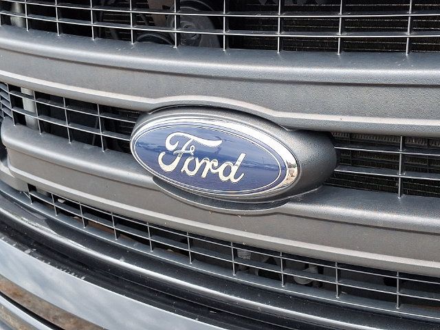 Used 2013 Ford F150 STX w/ Mid Equipment Group AWD/4WD image 10