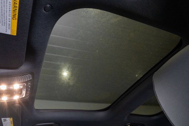 Used 2026 Mercedes-Benz GLA 250 4MATIC image 15
