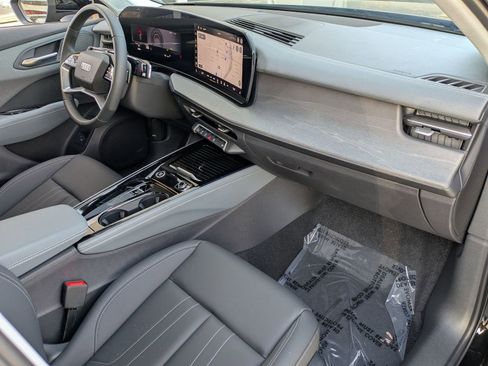 New 2026 Audi Q3 quattro 2.0T image 9