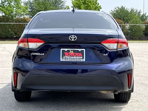 Used 2026 Toyota Corolla LE FWD image 5