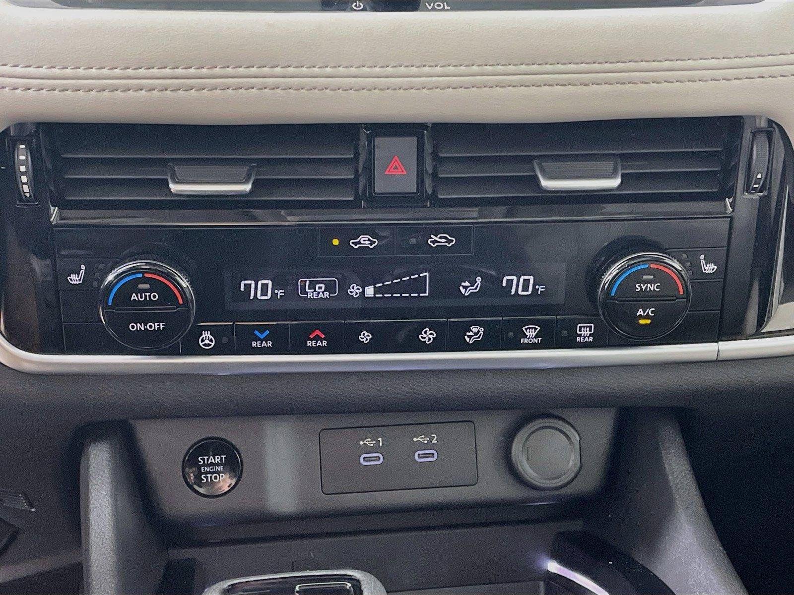 Used 2024 Nissan Rogue SL w/ SL Premium Package AWD/4WD image 9