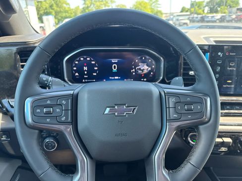 New 2026 Chevrolet Silverado 1500 ZR2 w/ LPO, Dark Essentials Package AWD/4WD image 21