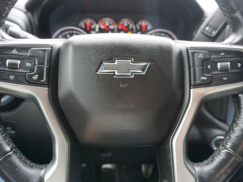 Used 2020 Chevrolet Silverado 1500 RST AWD/4WD image 23