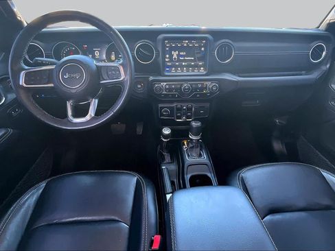 Used 2023 Jeep Wrangler Unlimited Sahara w/ Cold Weather Group AWD/4WD image 14