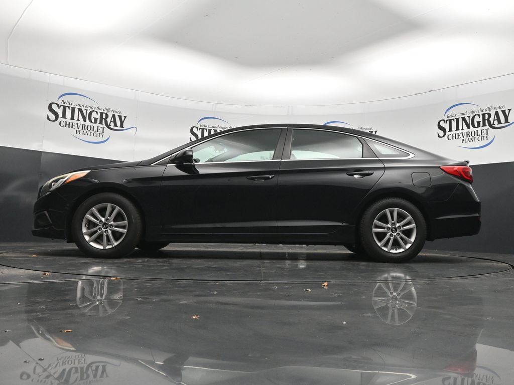 Used 2016 Hyundai Sonata SE FWD image 29