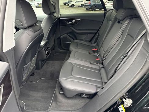 Used 2023 Audi Q8 Premium Plus w/ Premium Plus Package AWD/4WD image 30