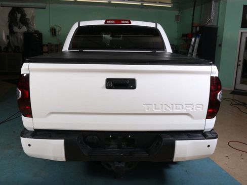 Used 2016 Toyota Tundra Platinum image 21