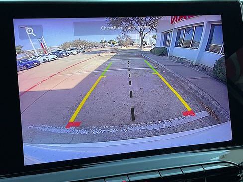 Used 2023 Jeep Compass Latitude image 30