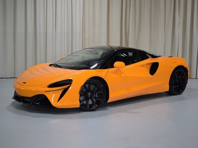New 2025 McLaren Artura Spider