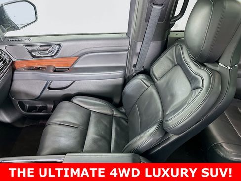 Used 2023 Lincoln Navigator Reserve AWD/4WD image 29