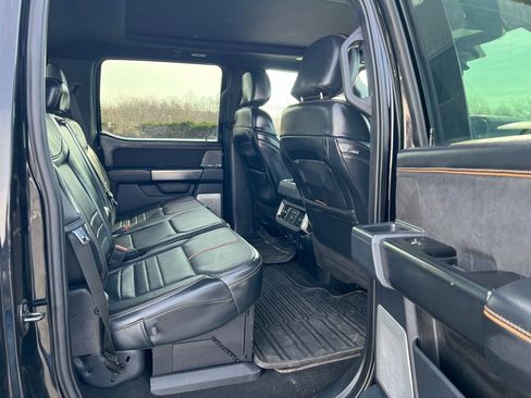 Used 2024 Ford F350 Platinum image 11