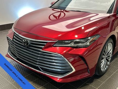 Used 2022 Toyota Avalon Limited w/ Advanced Safety Package FWD image 8