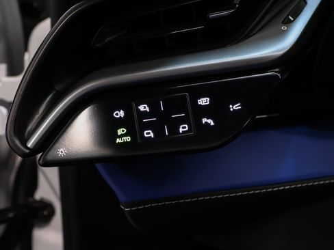 Certified 2025 Ferrari SF90 Spider image 49