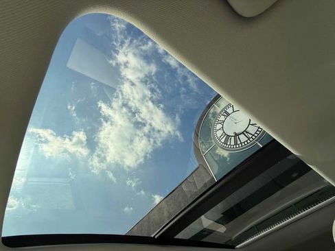 New 2026 Kia Sorento S w/ S Panoramic Sunroof Package image 6