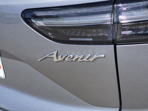 Certified 2023 Buick Envision Avenir FWD image 8