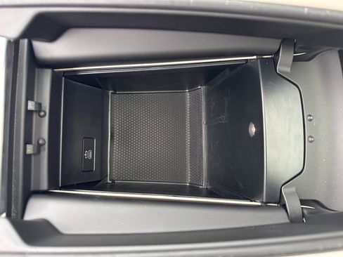 Used 2024 BMW X5 xDrive50e w/ Executive Package image 29