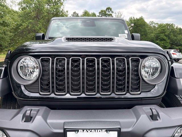New 2026 Jeep Gladiator Sport AWD/4WD image 23