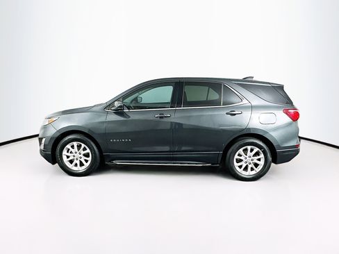 Used 2020 Chevrolet Equinox LT w/ Driver Convenience Package image 4