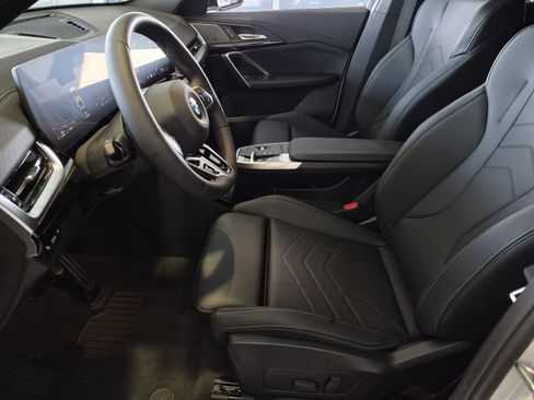 New 2026 BMW X2 xDrive28i w/ M Sport Package AWD/4WD image 11