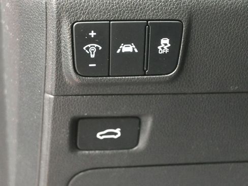 Used 2023 Kia K5 GT-Line image 5