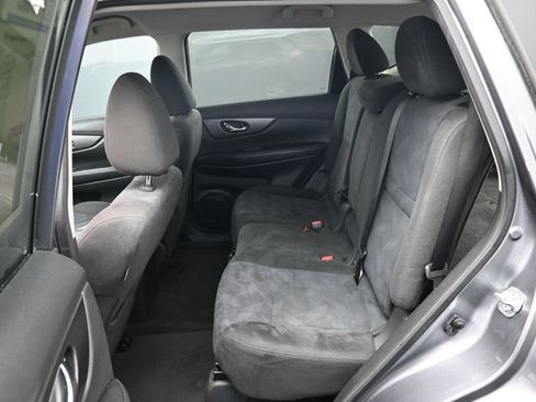 Used 2015 Nissan Rogue SV w/ SV Premium Package FWD image 15