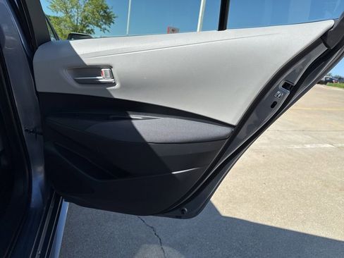 Used 2020 Toyota Corolla LE FWD image 20
