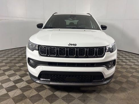 New 2026 Jeep Compass Latitude image 2