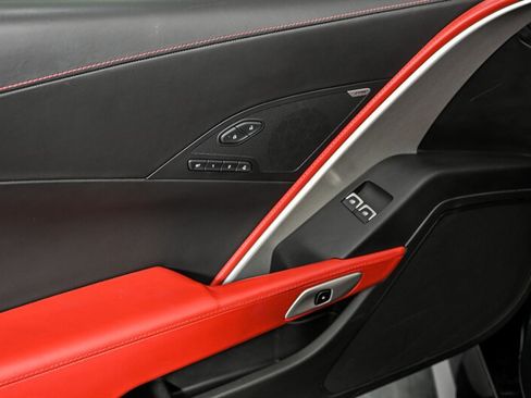 Used 2017 Chevrolet Corvette Z06 RWD image 12