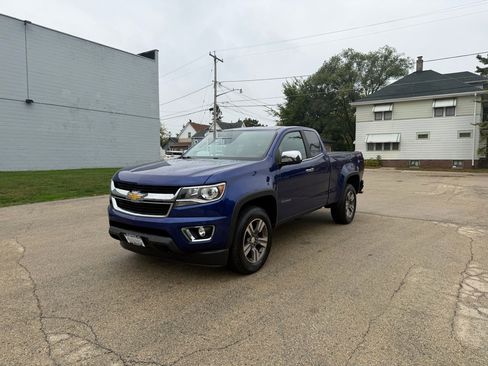 Used 2016 Chevrolet Colorado LT w/ Luxury Package, Chrome image 3