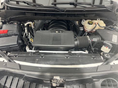 Used 2021 Cadillac Escalade Premium Luxury w/ Driver Assist Tech Package image 29