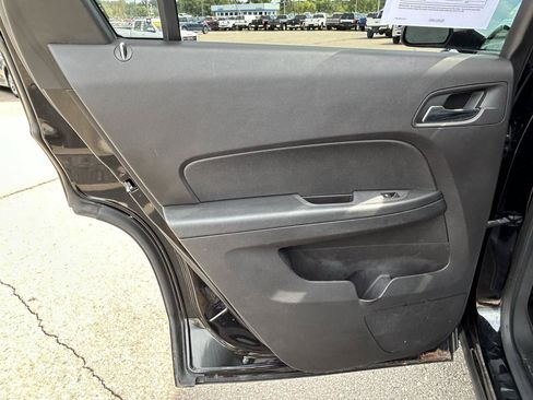 Used 2010 GMC Terrain SLT FWD image 13