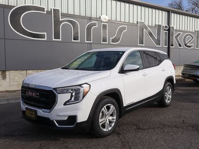 Used 2024 GMC Terrain SLE