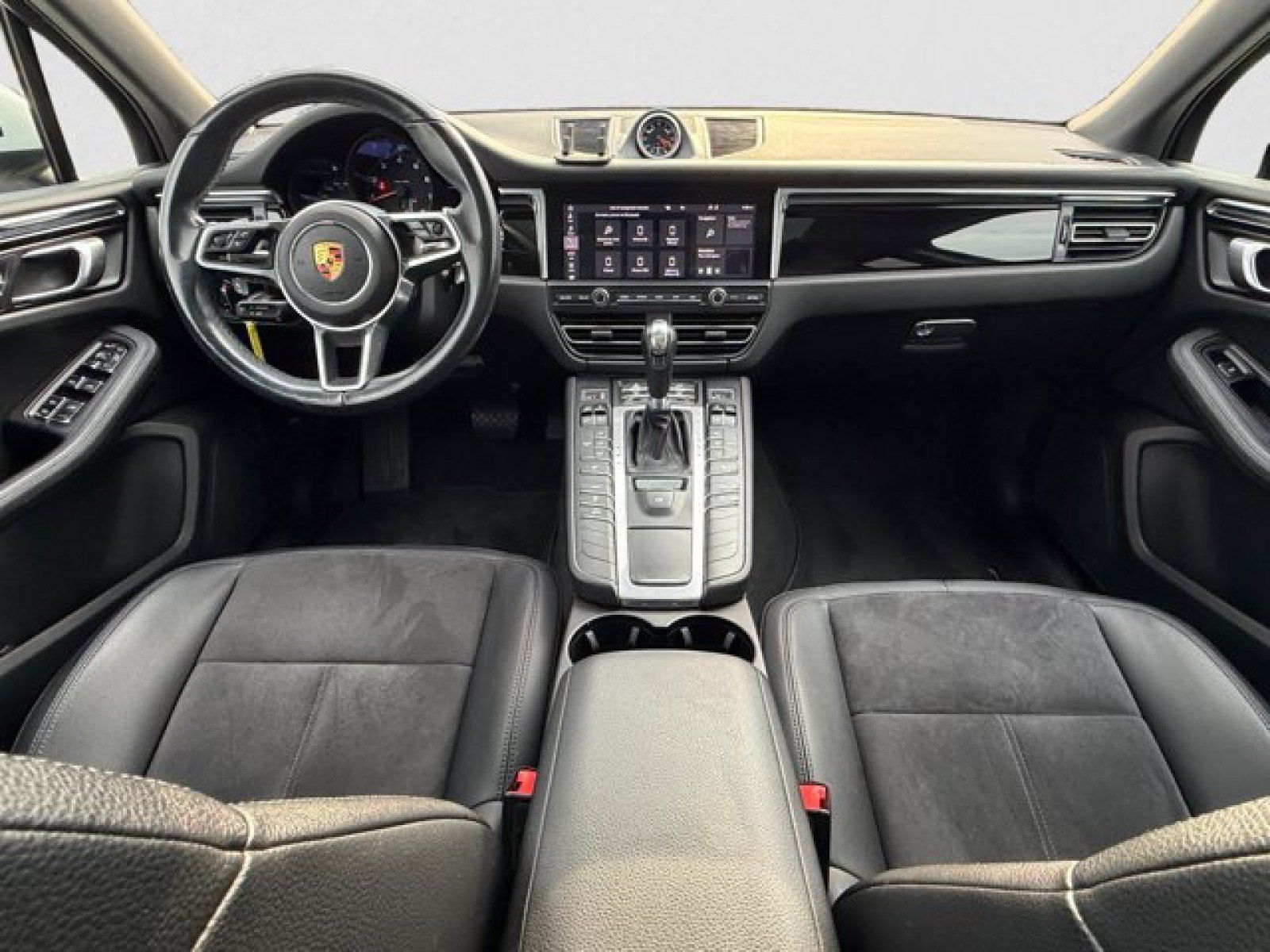 Used 2021 Porsche Macan AWD/4WD image 13