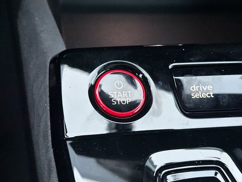 New 2025 Audi S6 e-tron Premium Plus image 21